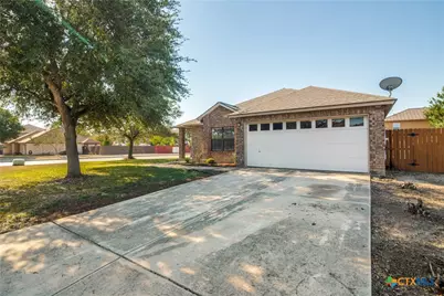 1078 Stone Trail, New Braunfels, TX 78130 - Photo 2