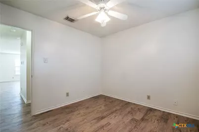 1078 Stone Trail, New Braunfels, TX 78130 - Photo 18