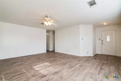 1078 Stone Trail, New Braunfels, TX 78130 - Photo 8