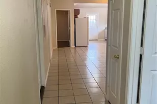 1031 Helen Dr, New Braunfels, TX 78130 - Photo 2