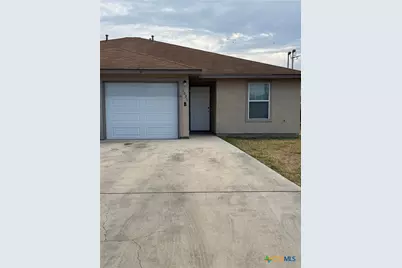 1031 Helen Drive #B, New Braunfels, TX 78130 - Photo 1