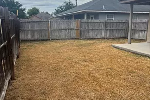 1031 Helen Dr, New Braunfels, TX 78130 - Photo 20