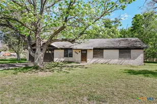 109 Sun Valley Dr, Victoria, TX 77904 - Photo 1