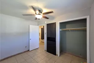 212 E Valley Rd, Harker Heights, TX 76548 - Photo 4
