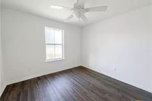 8710 Surrey Ct, Temple, TX 76502 - Photo 12