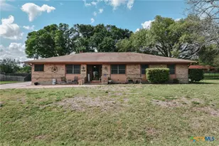 103 Rhodes Rd, Victoria, TX 77904 - Photo 2