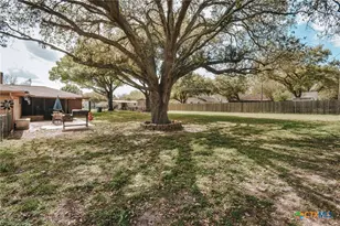 103 Rhodes Rd, Victoria, TX 77904 - Photo 36