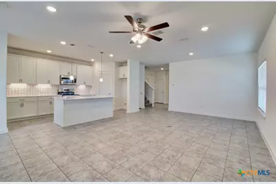 960 Tornado Ridge, New Braunfels, TX 78130 - Photo 14