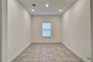 960 Tornado Rdg, New Braunfels, TX 78130 - Photo 10