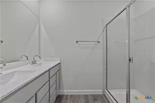 4325 Hobbiton Wy, New Braunfels, TX 78130 - Photo 14