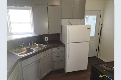 902 S 23rd Street, Temple, TX 76504 - Photo 4