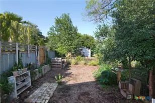 620 Rogers St, San Marcos, TX 78666 - Photo 18