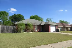 2606 Cross Timber Dr, Killeen, TX 76543 - Photo 2