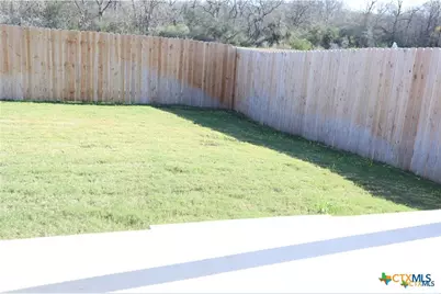 1060 Pronghorn Trail, Seguin, TX 78155 - Photo 18