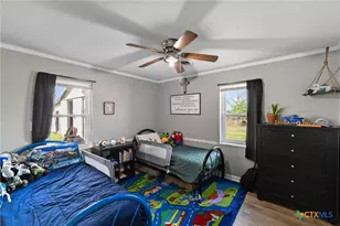 73 Mesquite St, Lolita, TX 77971 - Photo 24