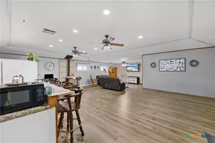 73 Mesquite St, Lolita, TX 77971 - Photo 10