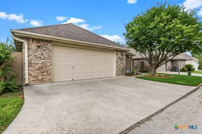 2258 Kensington Way, New Braunfels, TX 78130 - Photo 32