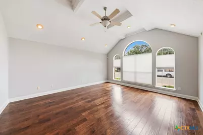 2258 Kensington Way, New Braunfels, TX 78130 - Photo 6