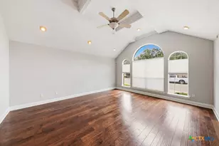 2258 Kensington Way, New Braunfels, TX 78130 - Photo 6