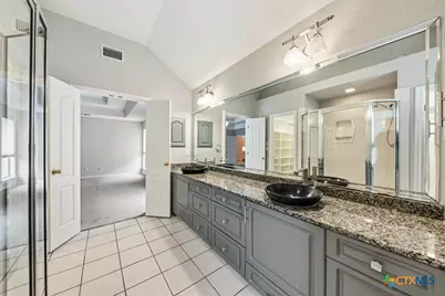 2258 Kensington Way, New Braunfels, TX 78130 - Photo 24