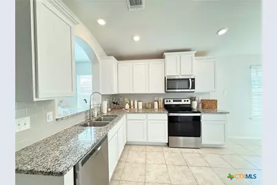 1910 Bee Creek Loop, Copperas Cove, TX 76522 - Photo 6