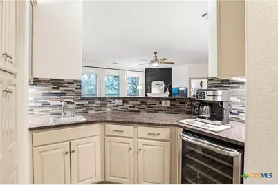 8902 Sonata Court, San Antonio, TX 78266 - Photo 18