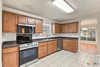 235 Roadrunner Avenue, New Braunfels, TX 78130 - Photo 6