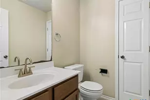 235 Roadrunner Ave, New Braunfels, TX 78130 - Photo 14