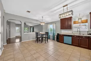 211 Starling Creek, New Braunfels, TX 78130 - Photo 8