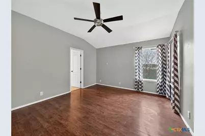 211 Starling Creek, New Braunfels, TX 78130 - Photo 14