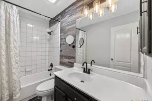 211 Starling Creek, New Braunfels, TX 78130 - Photo 20