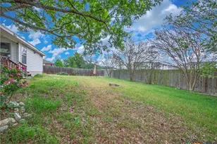 211 Starling Creek, New Braunfels, TX 78130 - Photo 28