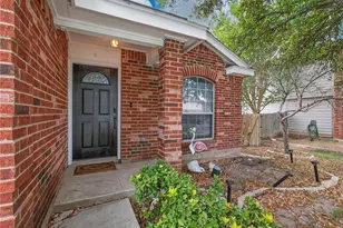 211 Starling Creek, New Braunfels, TX 78130 - Photo 2