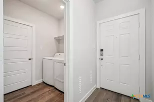 4330 Hobbiton Wy, New Braunfels, TX 78130 - Photo 8