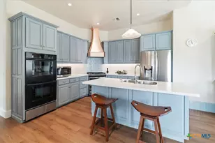 829 Kings Point Dr, Canyon Lake, TX 78133 - Photo 12