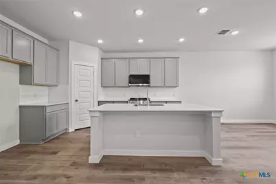 2528 Heritance Pass, Seguin, TX 78155 - Photo 6