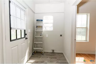 905 N 9th Street, Temple, TX 76501 - Photo 30