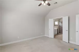 1917 Creek Ridge St, Seguin, TX 78155 - Photo 28