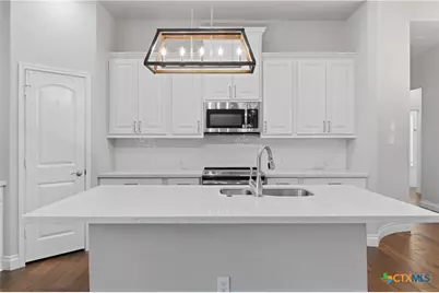 1917 Creek Ridge Street, Seguin, TX 78155 - Photo 12