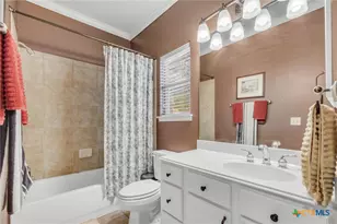 2072 Stonehaven, New Braunfels, TX 78130 - Photo 32