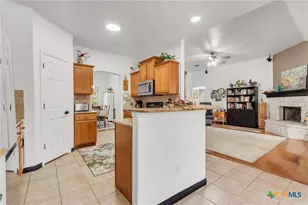 2072 Stonehaven, New Braunfels, TX 78130 - Photo 12