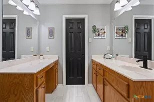 11510 S Whitehall Rd, Temple, TX 76504 - Photo 14