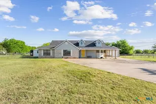 11510 S Whitehall Rd, Temple, TX 76504 - Photo 2