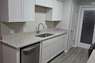 1916 Nevada St, San Marcos, TX 78666 - Photo 10