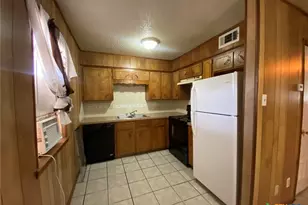 607 N 20th St, Killeen, TX 76541 - Photo 4