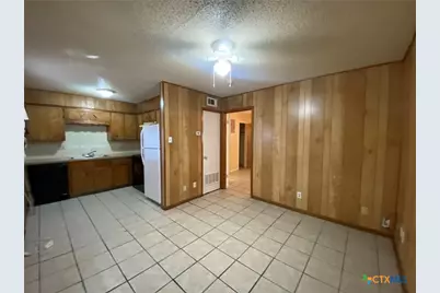 607 N 20th Street #204, Killeen, TX 76541 - Photo 2