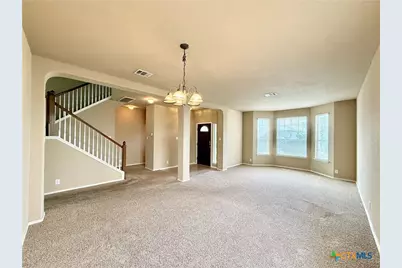 613 Magdalena Lane, New Braunfels, TX 78132 - Photo 4