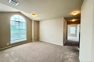 613 Magdalena Ln, New Braunfels, TX 78132 - Photo 20