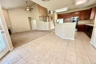 613 Magdalena Ln, New Braunfels, TX 78132 - Photo 10