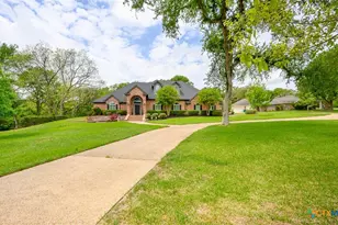 3209 River Pl Dr, Belton, TX 76513 - Photo 2